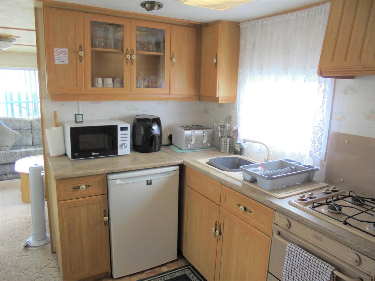 Seaview: The Crown:- 6 Berth, Central Heated, Enclosed Veranda Ingoldmells Ngoại thất bức ảnh